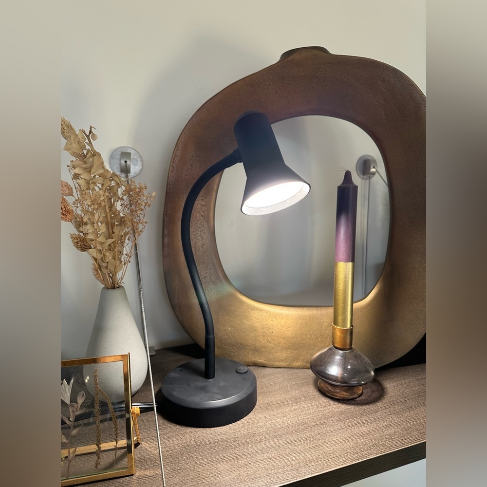 Flexible, LED Desk Lamp- black - Picture 7 of 8